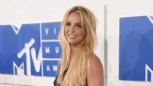 britney-spears-pindah-ke-meksiko-untuk-hindari-paparazzi-mereka-sangat-kejam-kepada-saya